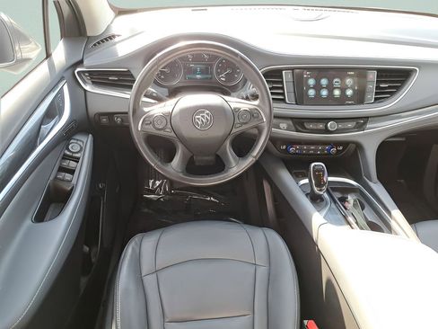 Used 2019 Buick Enclave Premium image 12
