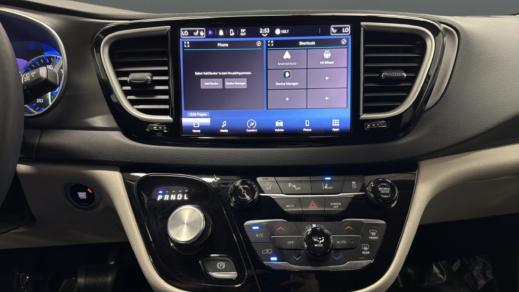 Used 2024 Chrysler Pacifica Touring-L FWD image 12