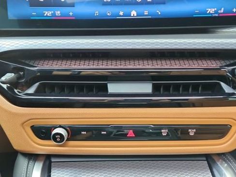 Used 2026 BMW M440i Coupe image 49