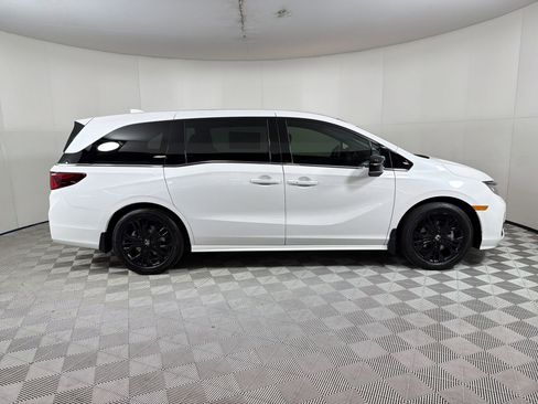 New 2026 Honda Odyssey Sport-L image 8