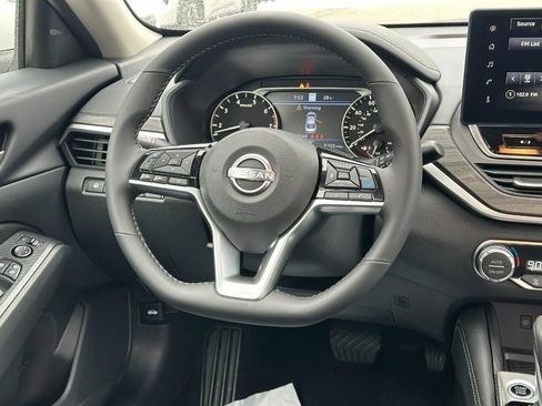 New 2025 Nissan Altima 2.5 SV w/ SV Premium Package image 7