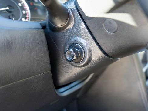 Used 2022 Nissan Armada Platinum w/ Captain's Chairs Package image 26