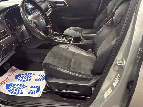 Used 2022 Mitsubishi Outlander SE AWD/4WD image 8