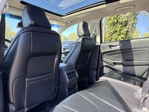 Used 2020 Ford Edge Titanium w/ Equipment Group 301A image 13