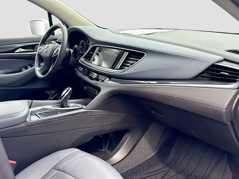 Used 2019 Buick Enclave Premium w/ Experience Buick Package image 32