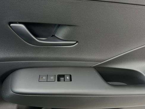 New 2025 Hyundai Kona SEL image 18