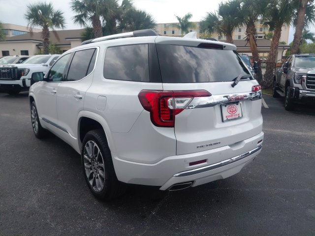 Used 2023 GMC Acadia Denali w/ Denali Ultimate Package FWD image 6