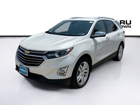 Used 2020 Chevrolet Equinox Premier AWD/4WD image 3