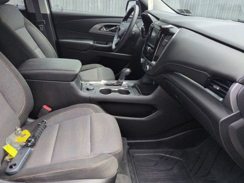 Used 2019 Chevrolet Traverse LS w/ LPO, Floor Liner Package FWD image 29