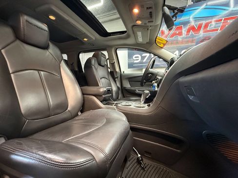 Used 2008 GMC Acadia SLT AWD/4WD image 4