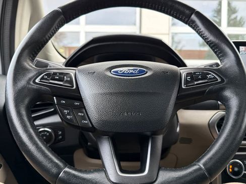 Used 2019 Ford EcoSport SE image 25