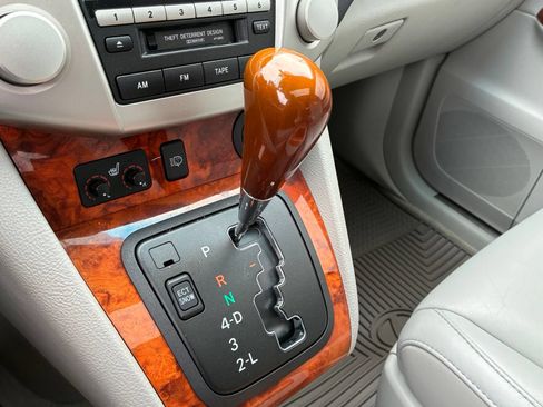 Used 2005 Lexus RX 330 AWD w/ Premium Plus Pkg image 26