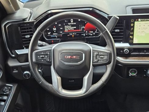 Used 2022 GMC Sierra 1500 Elevation RWD image 22