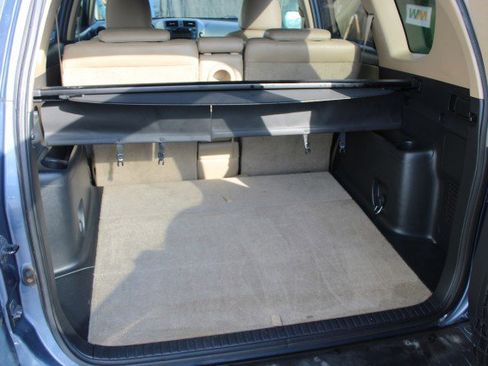 Used 2011 Toyota RAV4 Limited image 6