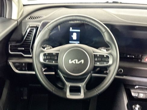 Used 2025 Kia Sportage EX w/ EX Premium Package image 13