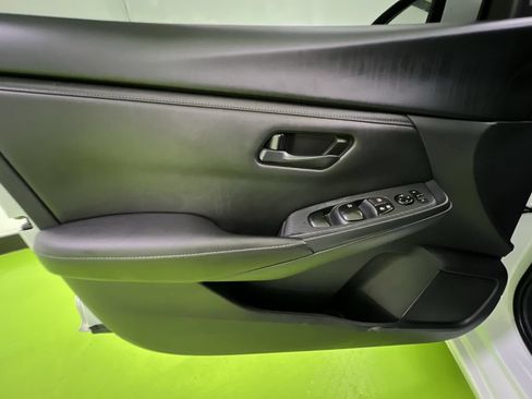 Used 2024 Nissan Sentra S FWD image 15