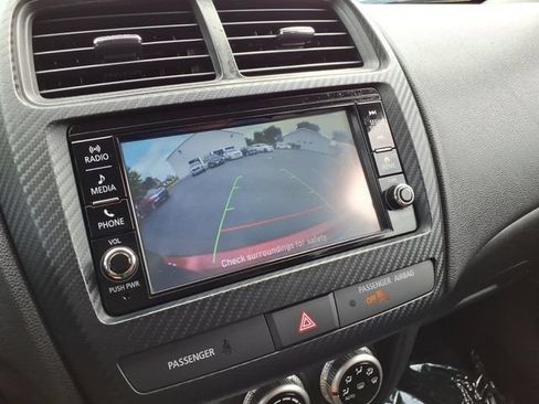 Used 2024 Mitsubishi Outlander Sport AWD image 27