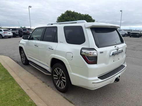Used 2020 Toyota 4Runner Limited AWD/4WD image 15