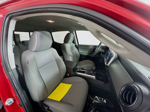 Used 2023 Toyota Tacoma SR5 image 27