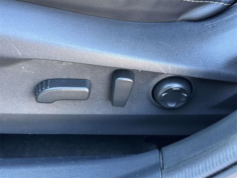 Used 2023 Subaru Outback Limited image 15