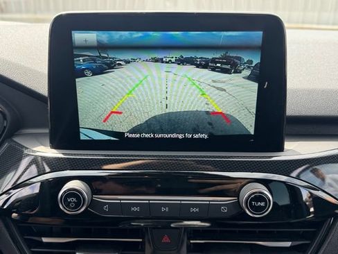 Used 2025 Ford Escape ST-Line FWD image 16