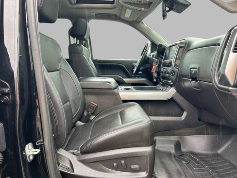 Used 2018 Chevrolet Silverado 1500 LTZ Z71 w/ Redline Edition AWD/4WD image 20