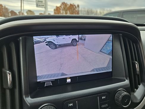 Used 2020 Chevrolet Colorado Z71 image 61