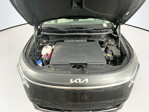 Used 2023 Kia Niro Wind FWD image 33