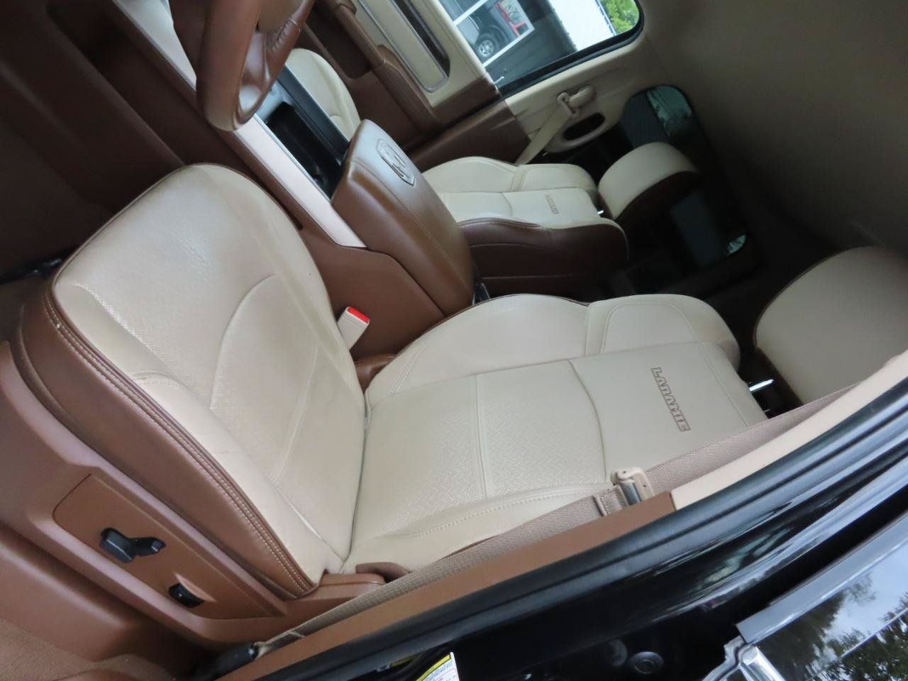 Used 2021 RAM 2500 Laramie AWD/4WD image 33