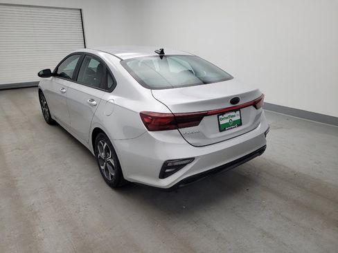Used 2021 Kia Forte LXS FWD image 5