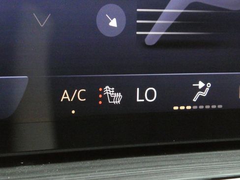 New 2025 Buick Envision Sport Touring image 18