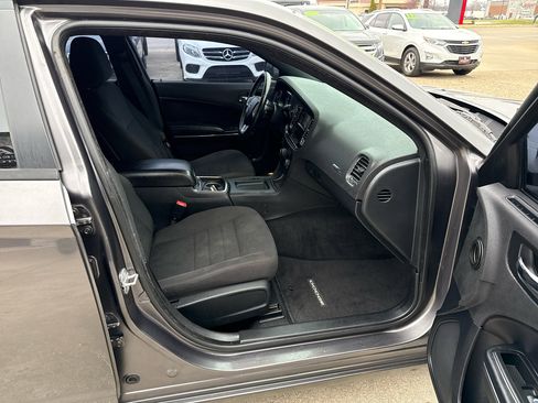 Used 2014 Dodge Charger Police w/ Street Appearance Group image 14