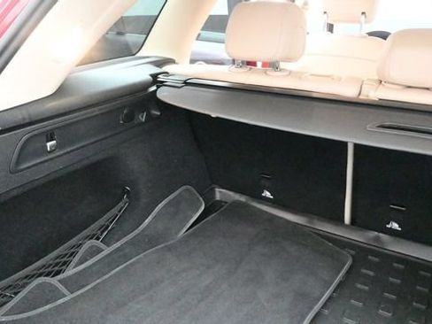 Used 2022 Mercedes-Benz GLC 300 4MATIC image 24