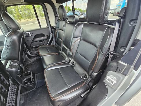Used 2022 Jeep Gladiator Mojave w/ LED Lighting Group AWD/4WD image 13