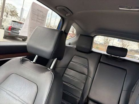 Used 2020 Honda CR-V Touring image 17