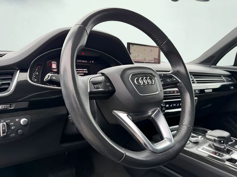 Used 2019 Audi Q7 3.0T Prestige AWD/4WD image 39