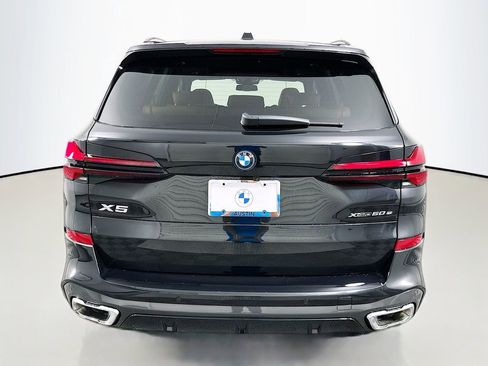 New 2026 BMW X5 xDrive50e image 6