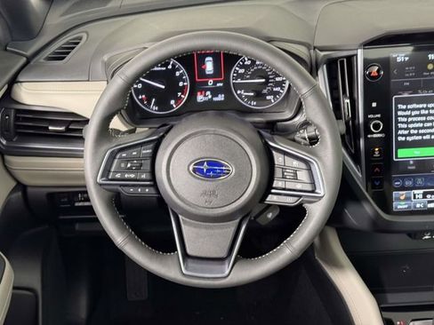 Certified 2025 Subaru Forester Limited image 20