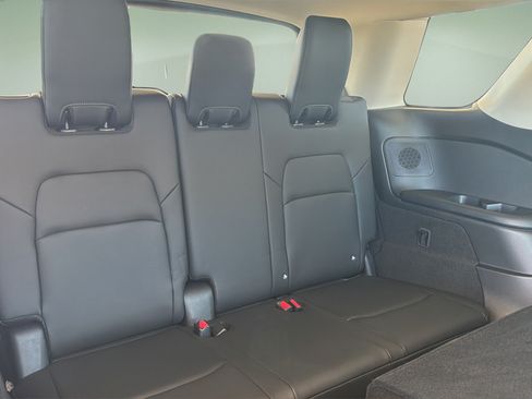 New 2026 Nissan Pathfinder Platinum w/ Cargo Package AWD/4WD image 16