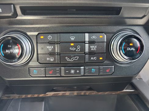 Used 2018 Ford F150 Limited AWD/4WD image 23