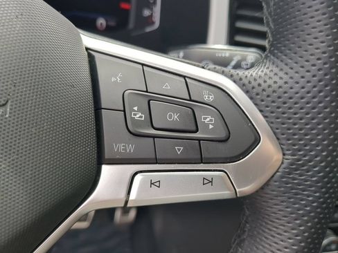 Certified 2023 Volkswagen Atlas Cross Sport SEL Premium R-Line AWD/4WD image 33