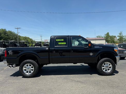 Used 2016 Ford F250 Lariat w/ Lariat Ultimate Package AWD/4WD image 21