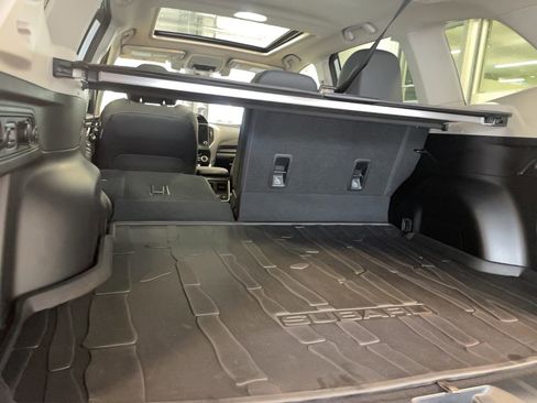 Used 2021 Subaru Forester Touring image 28