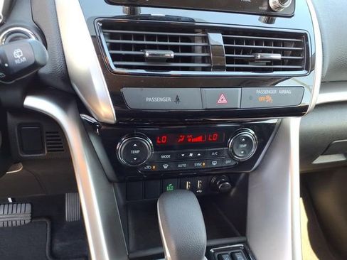 Used 2025 Mitsubishi Eclipse Cross SE AWD/4WD image 12