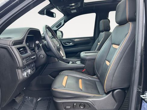 Used 2022 GMC Yukon AT4 w/ Technology Package image 15
