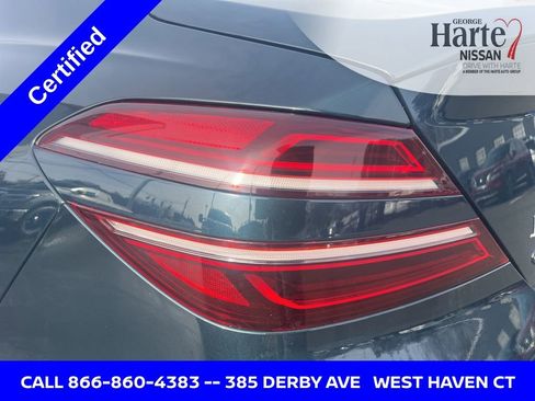 Used 2024 Genesis G70 2.5T image 17