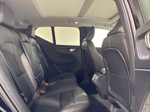 New 2026 Volvo XC40 B5 Plus w/ Climate Package AWD/4WD image 25