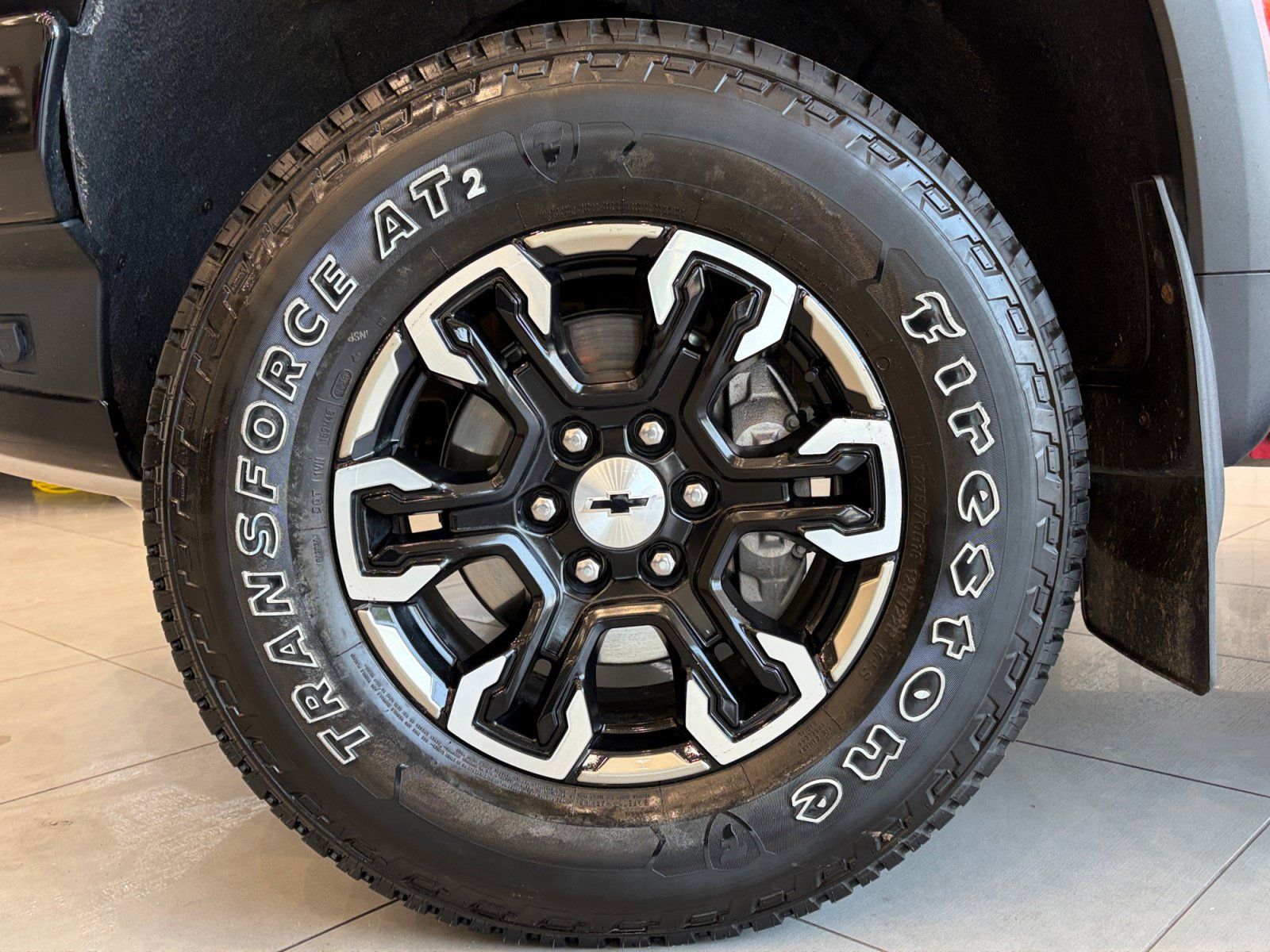 Used 2025 Chevrolet Silverado 1500 ZR2 AWD/4WD image 11