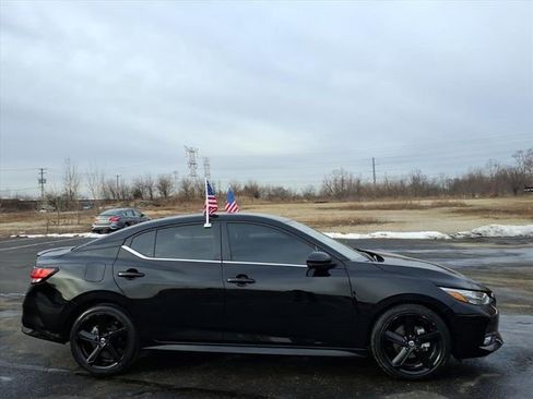 Certified 2023 Nissan Sentra SR w/ Midnight Edition Package image 8