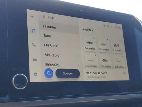 Used 2025 Toyota Camry SE image 26